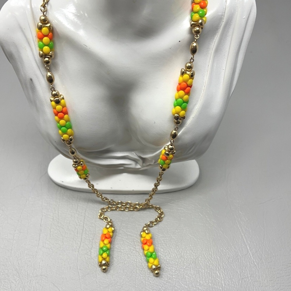 Vintage‎ Sarah Coventry Lariat Necklace Carousel Yellow Orange Green 42 Inches